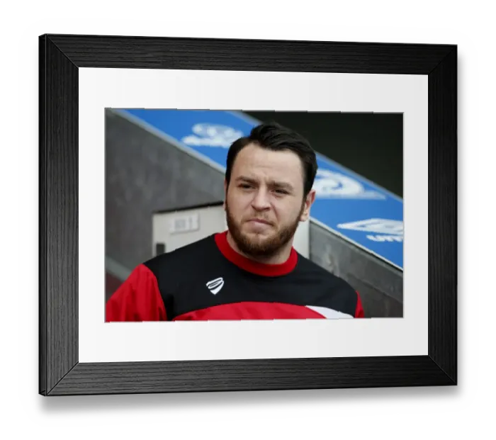 Framed Print : Bristol City's Lee Tomlin at Ewood Park during Blackburn Rovers vs. Bristol City, Sky Bet Championship (April 17, 2017) Framed Print : Bristol City's Lee Tomlin at Ewood Park during Blackburn Rovers vs. Bristol City, Sky Bet Championship (April 17, 2017)