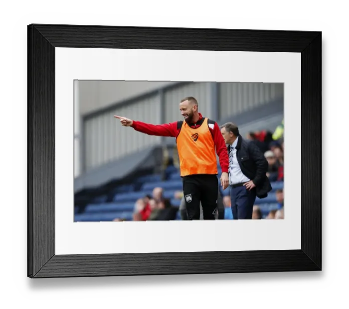 Framed Print : Aaron Wilbraham Shouting Instructions from the Touchline - Bristol City vs Blackburn Rovers, Sky Bet Championship (17.04.2017)