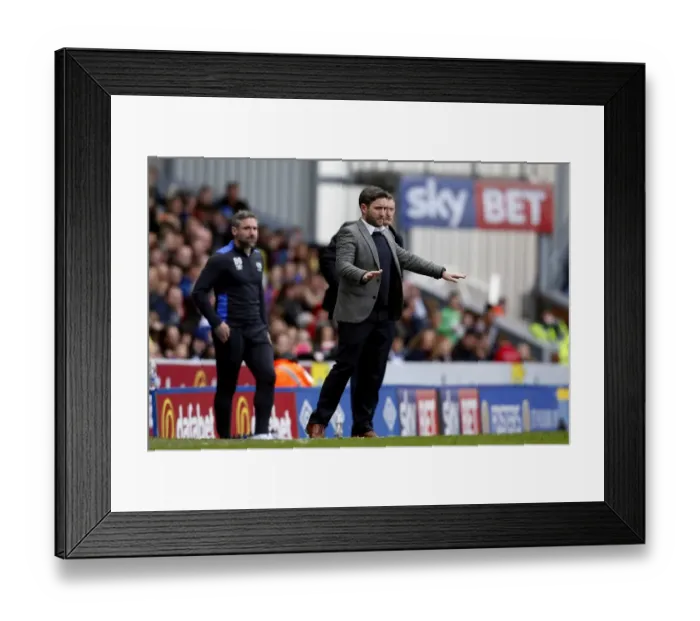 Framed Print : Johnson Urges Calmness: Blackburn v Bristol City Championship Clash, 17th April 2017
