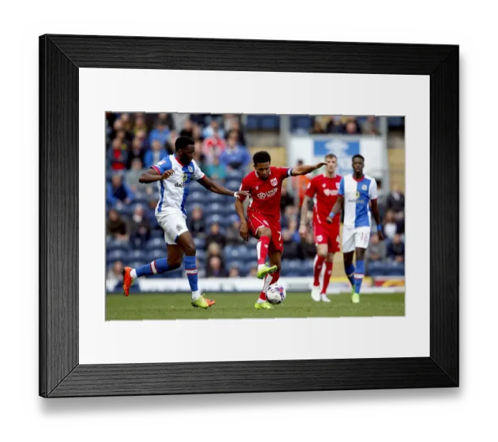 Framed Print : Korey Smith in Action: Bristol City vs. Blackburn Rovers, Sky Bet Championship 2017