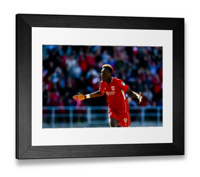 Framed Print : Dramatic Equalizer: Abraham's Last-Gasp Strike for Bristol City in Sky Bet Championship Framed Print : Dramatic Equalizer: Abraham's Last-Gasp Strike for Bristol City in Sky Bet Championship