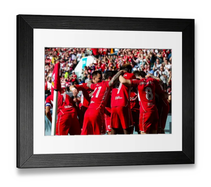 Framed Print : Dramatic Moment: Aden Flint's Game-Winning Goal for Bristol City against Barnsley Framed Print : Dramatic Moment: Aden Flint's Game-Winning Goal for Bristol City against Barnsley