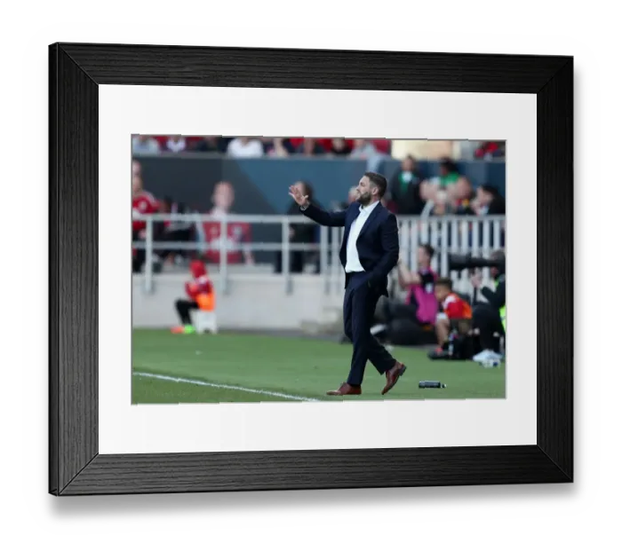 Framed Print : Lee Johnson Rallies Bristol City Against Barnsley in Sky Bet Championship Showdown at Ashton Gate Framed Print : Lee Johnson Rallies Bristol City Against Barnsley in Sky Bet Championship Showdown at Ashton Gate