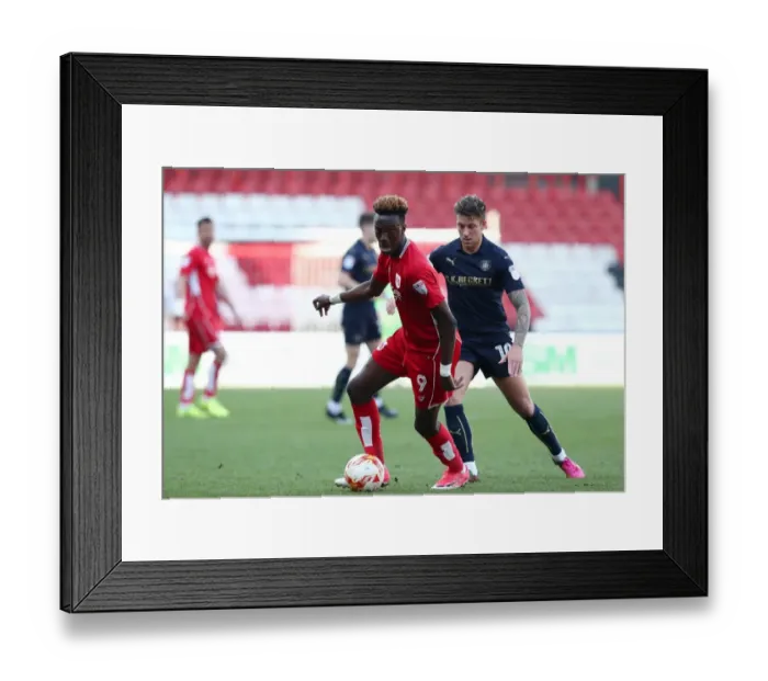 Framed Print : Tammy Abraham in Action: Bristol City vs Barnsley, Ashton Gate, 2017 Framed Print : Tammy Abraham in Action: Bristol City vs Barnsley, Ashton Gate, 2017
