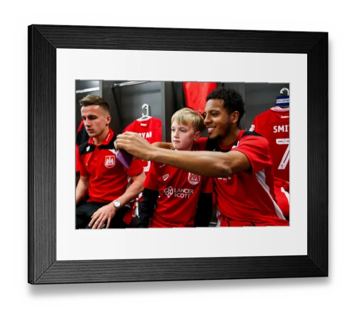 Framed Print : Bristol City Mascots Visit Dressing Room Before Match Framed Print : Bristol City Mascots Visit Dressing Room Before Match
