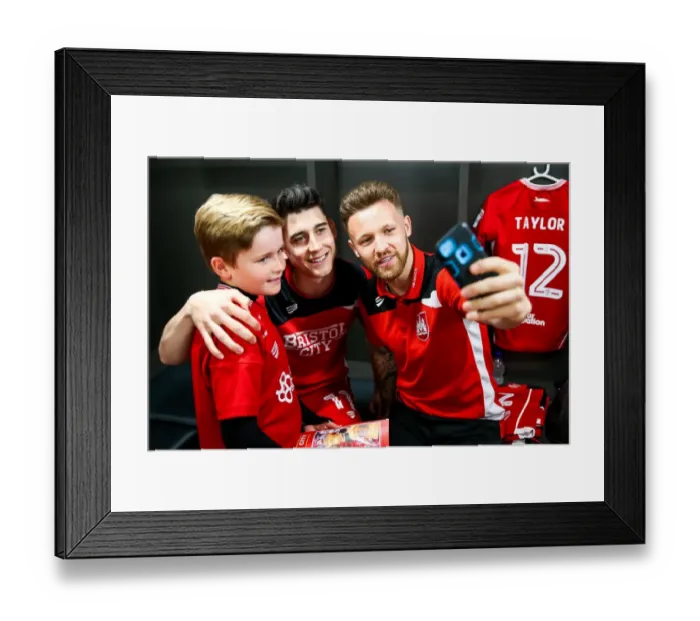 Framed Print : Bristol City Mascots Visit Dressing Room Before Match Framed Print : Bristol City Mascots Visit Dressing Room Before Match