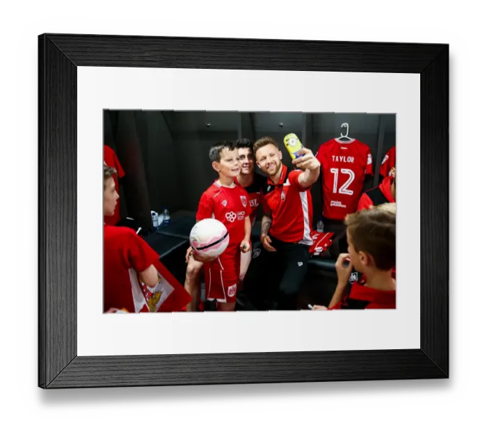 Framed Print : Behind the Scenes: Bristol City Mascots in the Team's Dressing Room before the Match (2017) Framed Print : Behind the Scenes: Bristol City Mascots in the Team's Dressing Room before the Match (2017)