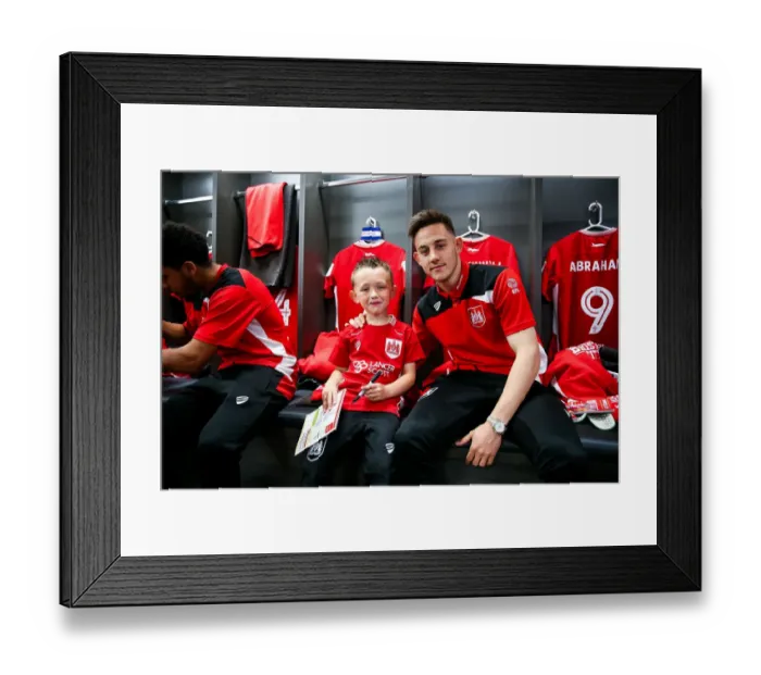Framed Print : Bristol City Mascots Pre-Match Dressing Room Visit - Sky Bet Championship