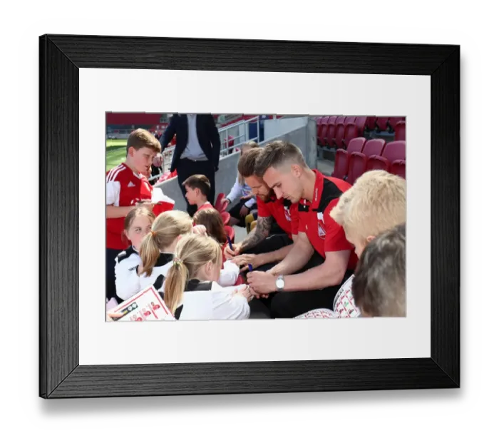 Framed Print : Bristol City vs Barnsley: Meeting the Players at Ashton Gate, 2017 Framed Print : Bristol City vs Barnsley: Meeting the Players at Ashton Gate, 2017