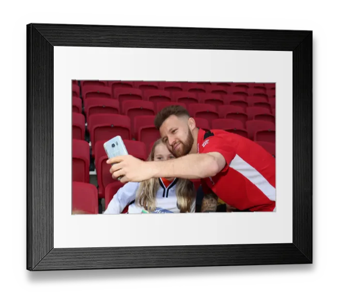 Framed Print : Bristol City vs Barnsley: Meet the Players at Ashton Gate, 2017 Framed Print : Bristol City vs Barnsley: Meet the Players at Ashton Gate, 2017