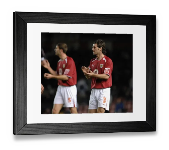 Framed Print : Bristol City vs. Watford: 08-09 Season Clash Framed Print : Bristol City vs. Watford: 08-09 Season Clash