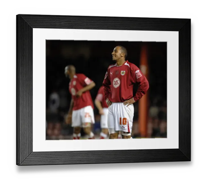 Framed Print : Bristol City vs. Watford: A Thrilling Showdown from the 08-09 Season Framed Print : Bristol City vs. Watford: A Thrilling Showdown from the 08-09 Season