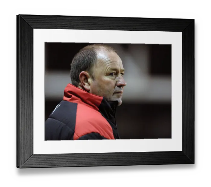 Framed Print : Bristol City vs. Watford: A Football Showdown - Season 08-09 Framed Print : Bristol City vs. Watford: A Football Showdown - Season 08-09