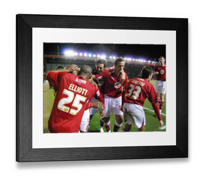 Framed Print : Bristol City vs. Watford: A Football Rivalry from the 08-09 Season Framed Print : Bristol City vs. Watford: A Football Rivalry from the 08-09 Season