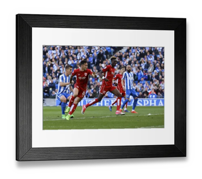 Framed Print : Josh Brownhill's Header: Bristol City Takes the Lead over Brighton & Hove Albion (Sky Bet Championship, 29 / 04 / 2017) Framed Print : Josh Brownhill's Header: Bristol City Takes the Lead over Brighton & Hove Albion (Sky Bet Championship, 29 / 04 / 2017)