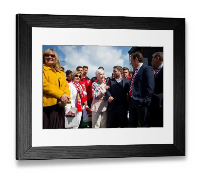 Framed Print : Bristol City Manager Lee Johnson Arrives at End-of-Season Awards Amidst Fans in Fanzone (Bristol City vs Birmingham City) Framed Print : Bristol City Manager Lee Johnson Arrives at End-of-Season Awards Amidst Fans in Fanzone (Bristol City vs Birmingham City)