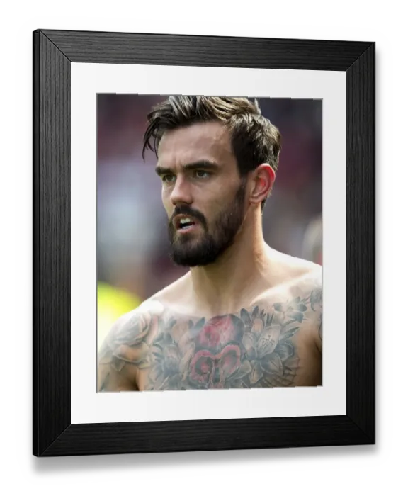 Framed Print : Bristol City vs Birmingham City Clash in Sky Bet Championship (07-05-2017) - Ashton Gate