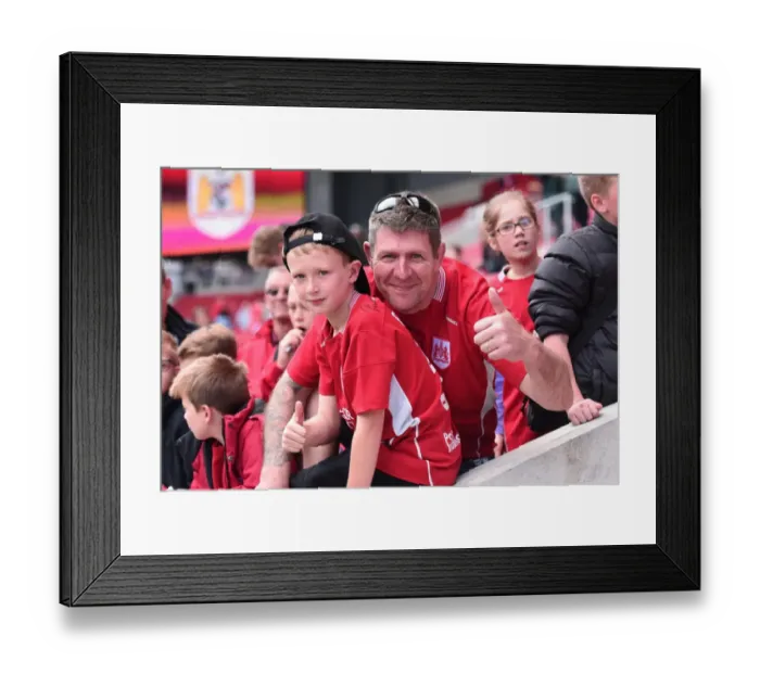 Framed Print : Intense Championship Showdown: Bristol City vs. Birmingham City at Ashton Gate (07 / 05 / 2017)