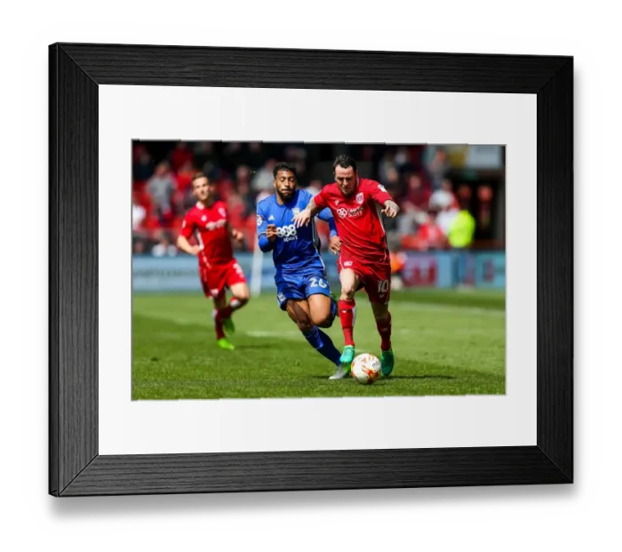 Framed Print : Bristol City vs Birmingham City: A Championship Showdown - Tomlin vs Davis Framed Print : Bristol City vs Birmingham City: A Championship Showdown - Tomlin vs Davis