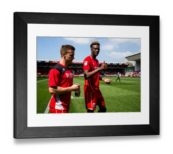 Framed Print : Tammy Abraham Celebrates Championship Success with Bristol City Fans Framed Print : Tammy Abraham Celebrates Championship Success with Bristol City Fans