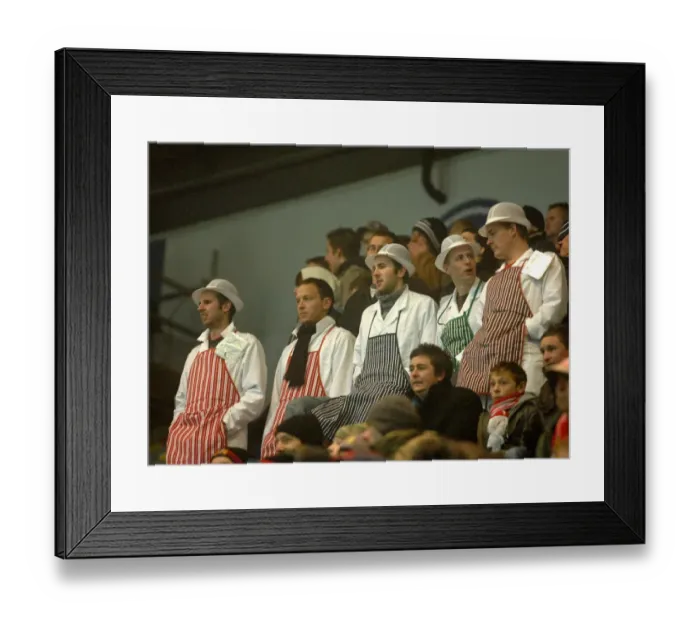 Framed Print : Bristol City vs Preston North End: A Football Rivalry - Season 08-09 Framed Print : Bristol City vs Preston North End: A Football Rivalry - Season 08-09
