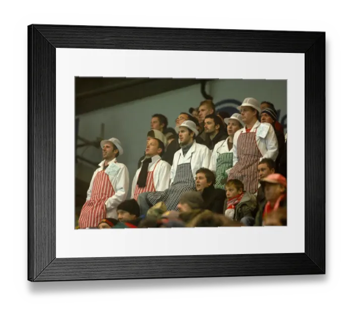 Framed Print : Bristol City vs Preston North End: A Football Rivalry - Season 08-09 Framed Print : Bristol City vs Preston North End: A Football Rivalry - Season 08-09