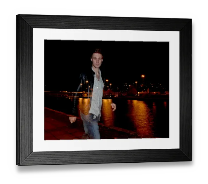 Framed Print : David Noble: A Bristol City Football Club Portrait (08-09) Framed Print : David Noble: A Bristol City Football Club Portrait (08-09)
