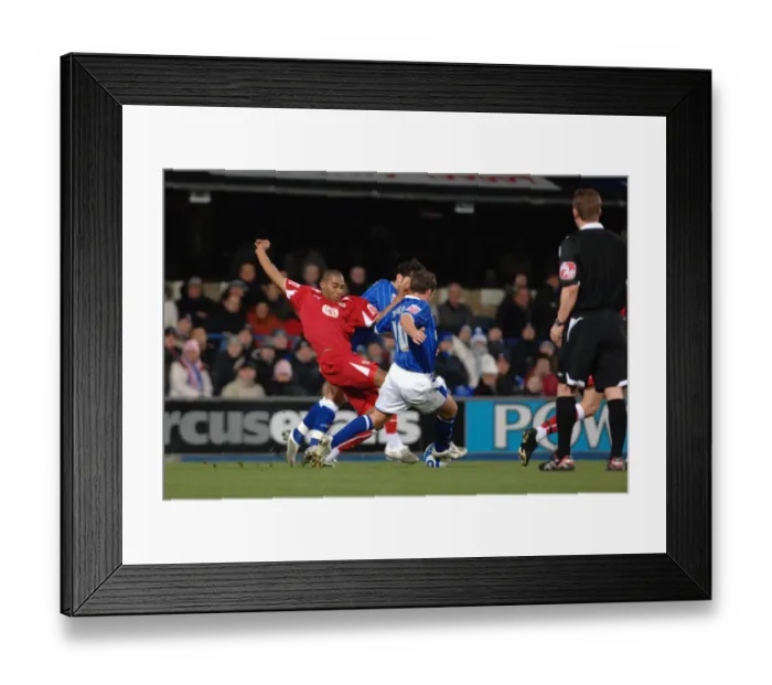 Framed Print : A Football Showdown: Bristol City vs Ipswich Town - Season 08-09 Framed Print : A Football Showdown: Bristol City vs Ipswich Town - Season 08-09