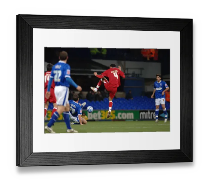Framed Print : 08-09 Football Showdown: Ipswich Town vs. Bristol City Framed Print : 08-09 Football Showdown: Ipswich Town vs. Bristol City