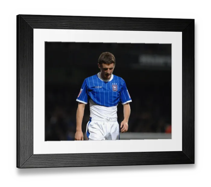 Framed Print : Clash of Titans: Ipswich Town vs. Bristol City (Season 08-09) Framed Print : Clash of Titans: Ipswich Town vs. Bristol City (Season 08-09)