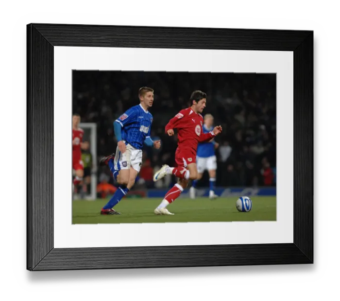 Framed Print : Showdown: Ipswich Town vs. Bristol City - A Football Rivalry (08-09) Framed Print : Showdown: Ipswich Town vs. Bristol City - A Football Rivalry (08-09)