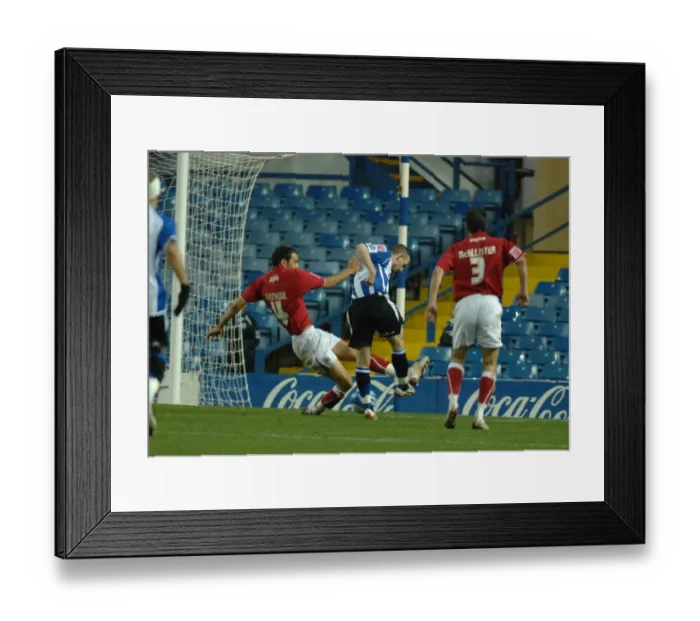 Framed Print : Liam Fontaine blocks francis jeffers shot Framed Print : Liam Fontaine blocks francis jeffers shot