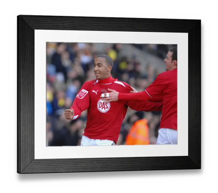 Framed Print : Watford vs. Bristol City: A Football Rivalry - Season 08-09 Framed Print : Watford vs. Bristol City: A Football Rivalry - Season 08-09