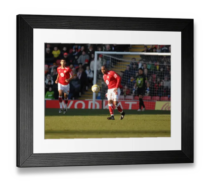 Framed Print : Watford vs. Bristol City: A Football Rivalry - Season 08-09 Framed Print : Watford vs. Bristol City: A Football Rivalry - Season 08-09