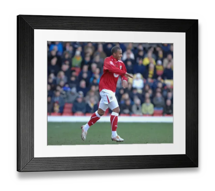 Framed Print : Watford vs. Bristol City: A Football Rivalry - Season 08-09 Framed Print : Watford vs. Bristol City: A Football Rivalry - Season 08-09