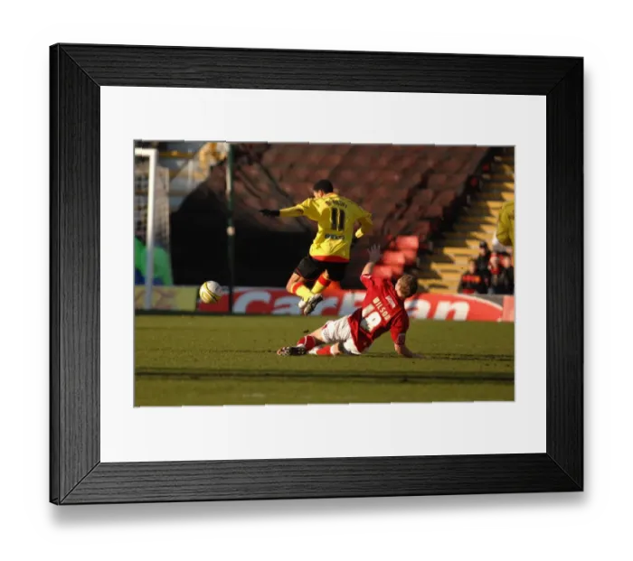 Framed Print : Bristol City First Team: Season 08-09: Watford V Bristol City Framed Print : Bristol City First Team: Season 08-09: Watford V Bristol City