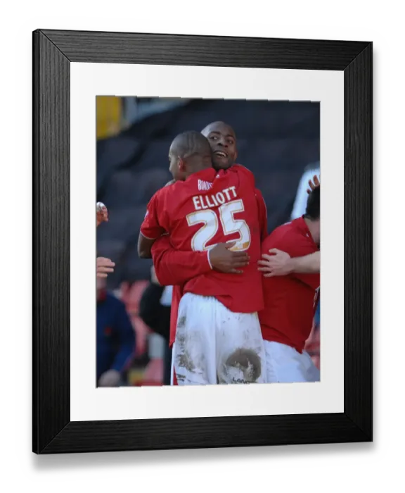 Framed Print : Watford vs. Bristol City: A Football Rivalry - Season 08-09 Framed Print : Watford vs. Bristol City: A Football Rivalry - Season 08-09