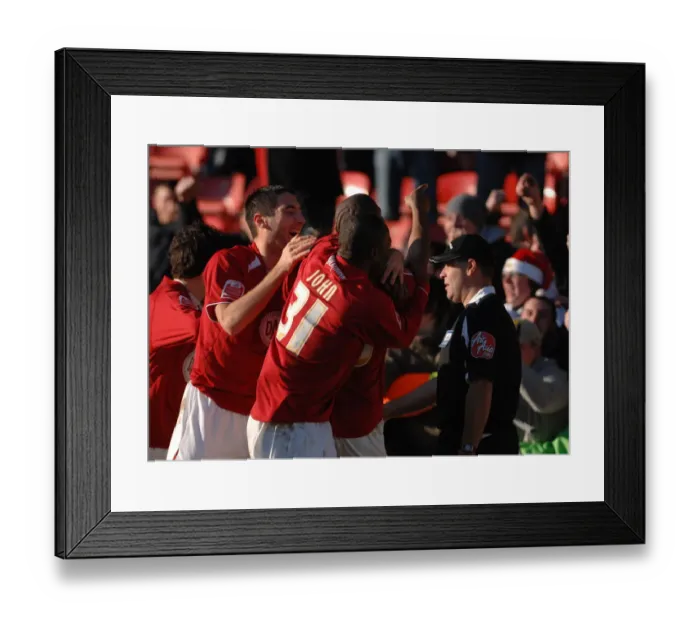 Framed Print : Watford vs. Bristol City: A Football Rivalry - Season 08-09 Framed Print : Watford vs. Bristol City: A Football Rivalry - Season 08-09