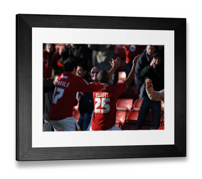 Framed Print : Bristol City vs. Watford: A Football Rivalry - Season 08-09 Framed Print : Bristol City vs. Watford: A Football Rivalry - Season 08-09