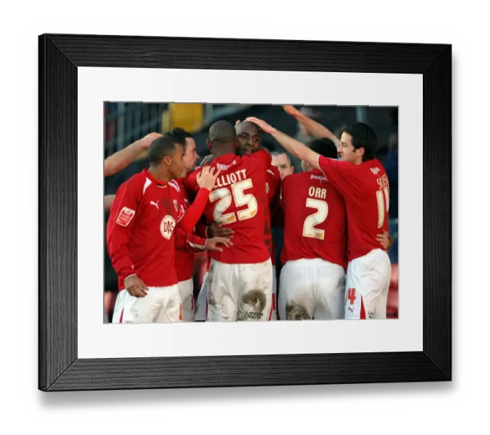 Framed Print : Watford vs. Bristol City: A Football Rivalry - Season 08-09 Framed Print : Watford vs. Bristol City: A Football Rivalry - Season 08-09