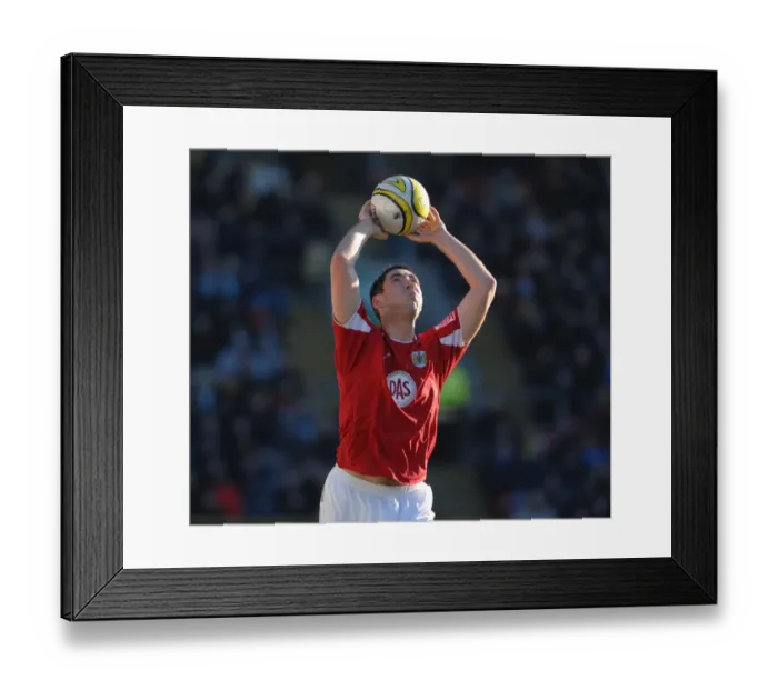 Framed Print : Watford vs. Bristol City: A Football Rivalry - Season 08-09 Framed Print : Watford vs. Bristol City: A Football Rivalry - Season 08-09