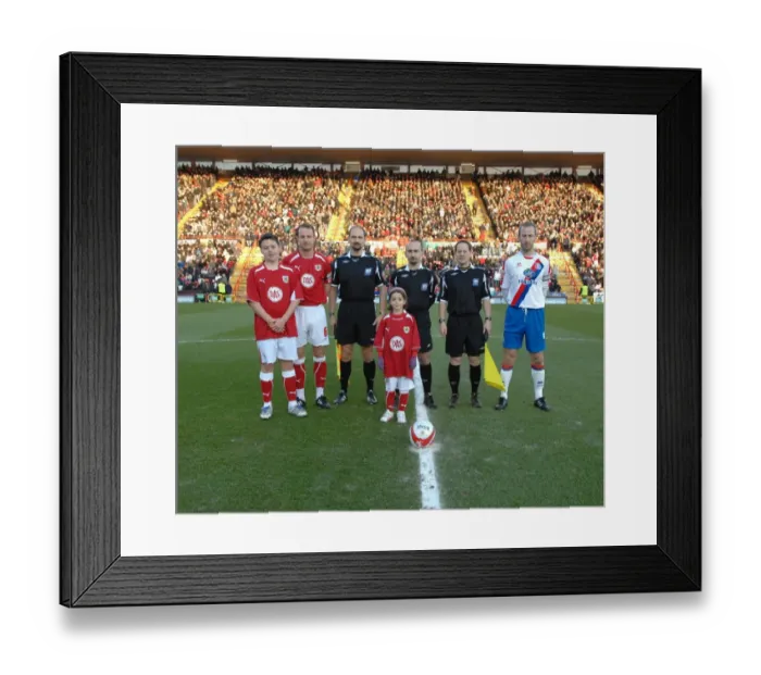 Framed Print : Bristol City vs. Crystal Palace: A Football Rivalry - 08-09 Season