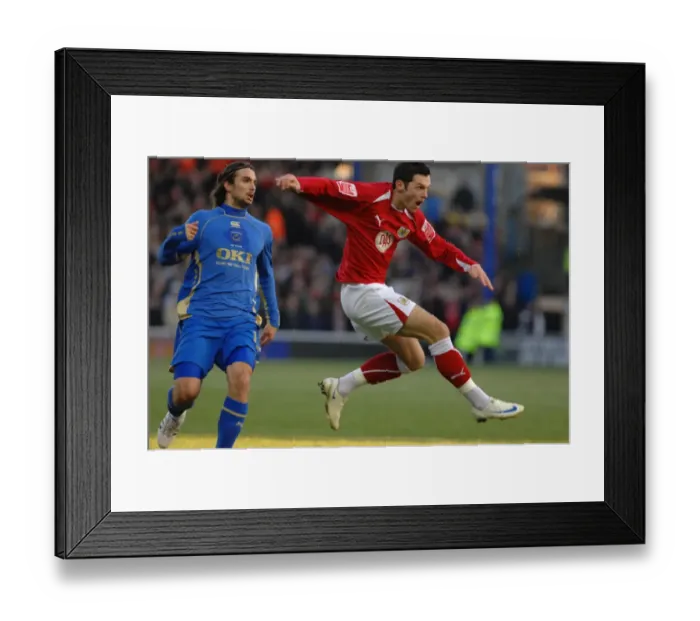 Framed Print : Ivan Sproule sees his shot fly over the bar
