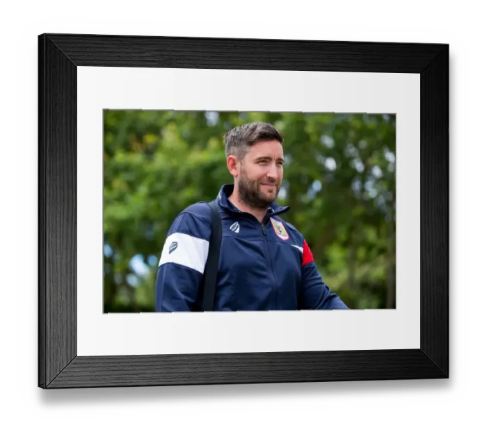 Framed Print : Lee Johnson Arrives at Guernsey Football Ground for Bristol City's Pre-season Friendly Framed Print : Lee Johnson Arrives at Guernsey Football Ground for Bristol City's Pre-season Friendly