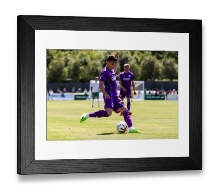 Framed Print : Jonny Smith of Bristol City in Action during Pre-season Friendly against Guernsey FC, 2017 Framed Print : Jonny Smith of Bristol City in Action during Pre-season Friendly against Guernsey FC, 2017