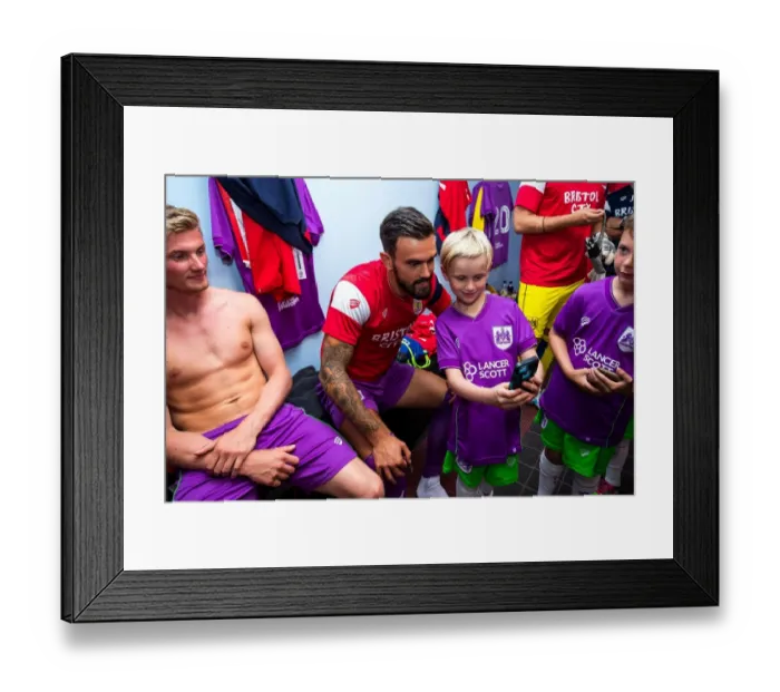 Framed Print : Marlon Pack's Selfie with Bristol City Mascot during Pre-season Friendly against Bristol Manor Farm (2017)