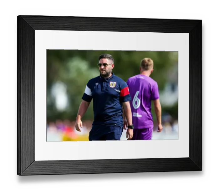 Framed Print : Bristol City FC: Lee Johnson's Half-Time Arrival at Pre-Season Friendly vs. Bristol Manor Farm (09.07.2017) Framed Print : Bristol City FC: Lee Johnson's Half-Time Arrival at Pre-Season Friendly vs. Bristol Manor Farm (09.07.2017)
