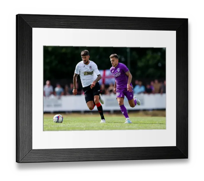 Framed Print : Bristol City's Jamie Paterson in Action during Pre-season Friendly against Bristol Manor Farm (2017) Framed Print : Bristol City's Jamie Paterson in Action during Pre-season Friendly against Bristol Manor Farm (2017)