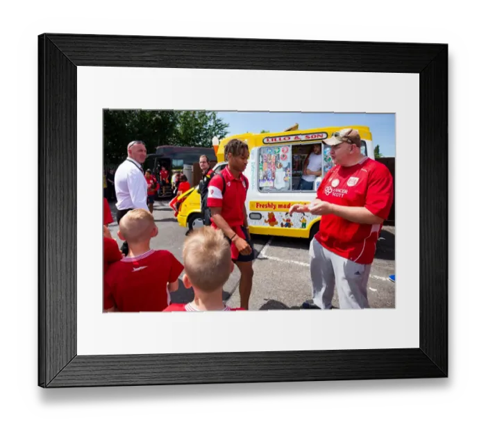 Framed Print : Bobby Reid's Arrival: Bristol City Players Train Ahead of Bristol Manor Farm Friendly Framed Print : Bobby Reid's Arrival: Bristol City Players Train Ahead of Bristol Manor Farm Friendly