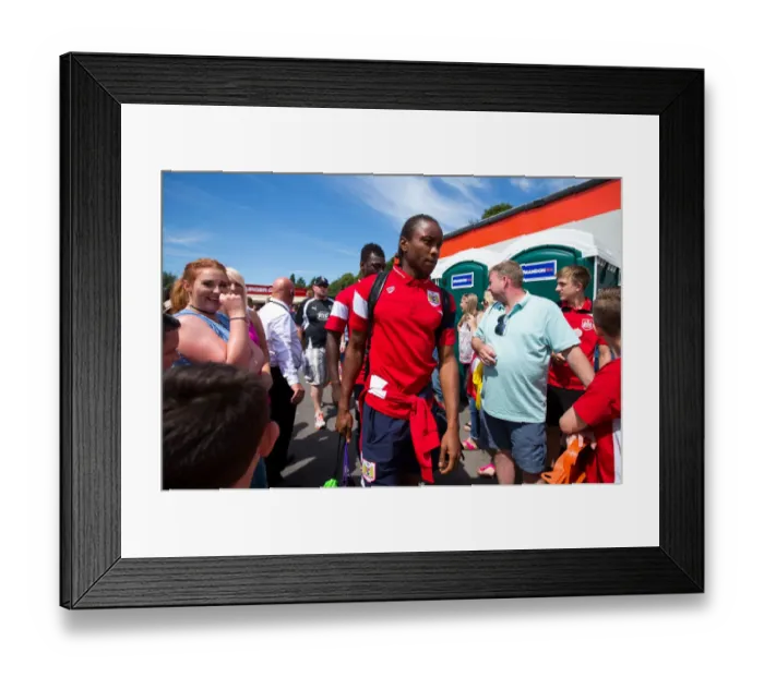 Framed Print : Shawn McCoulsky's Debut: Bristol Manor Farm vs. Bristol City (09.07.2017) Framed Print : Shawn McCoulsky's Debut: Bristol Manor Farm vs. Bristol City (09.07.2017)